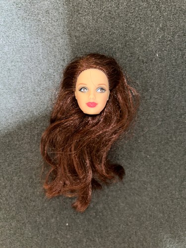 Barbie pink label 2011 mago - barbie,